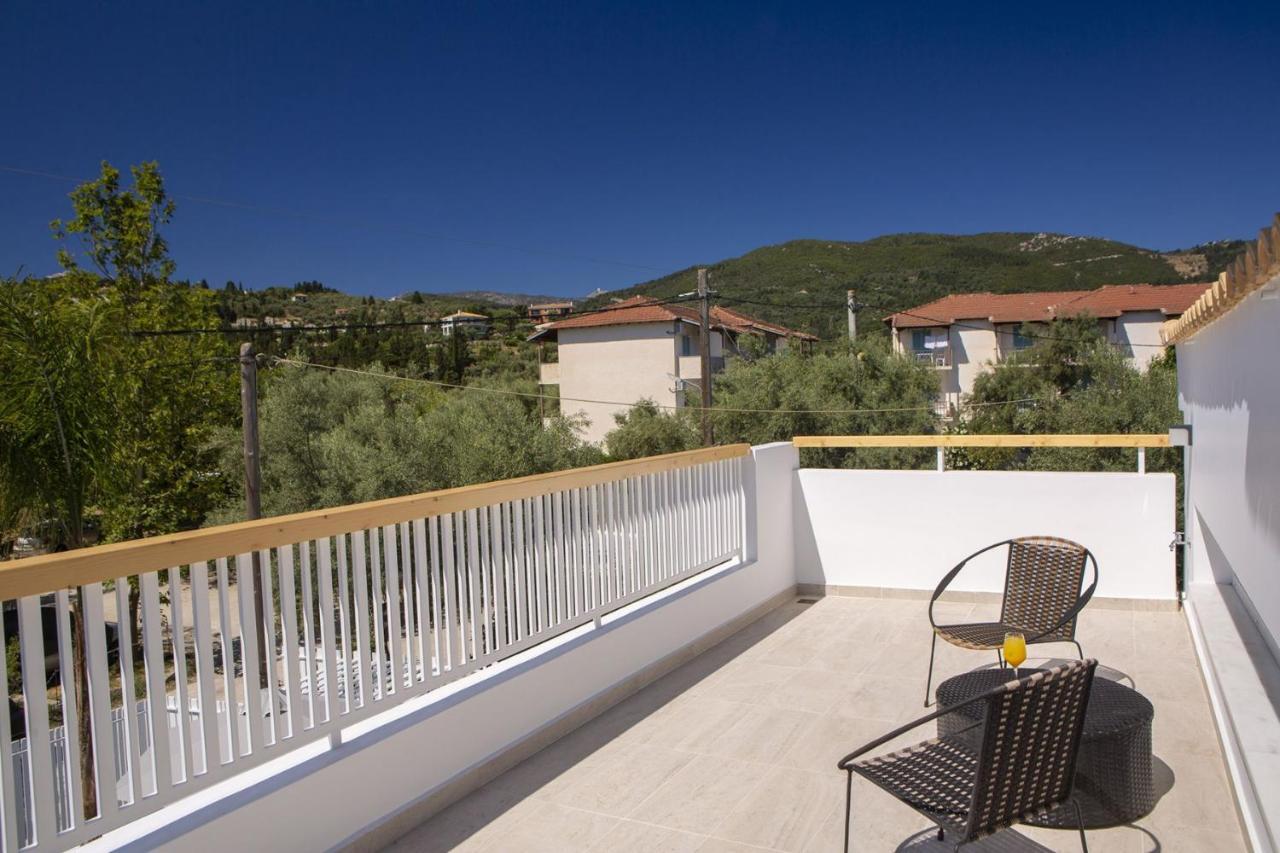 The Quad Luxury Villas Lygia  Extérieur photo
