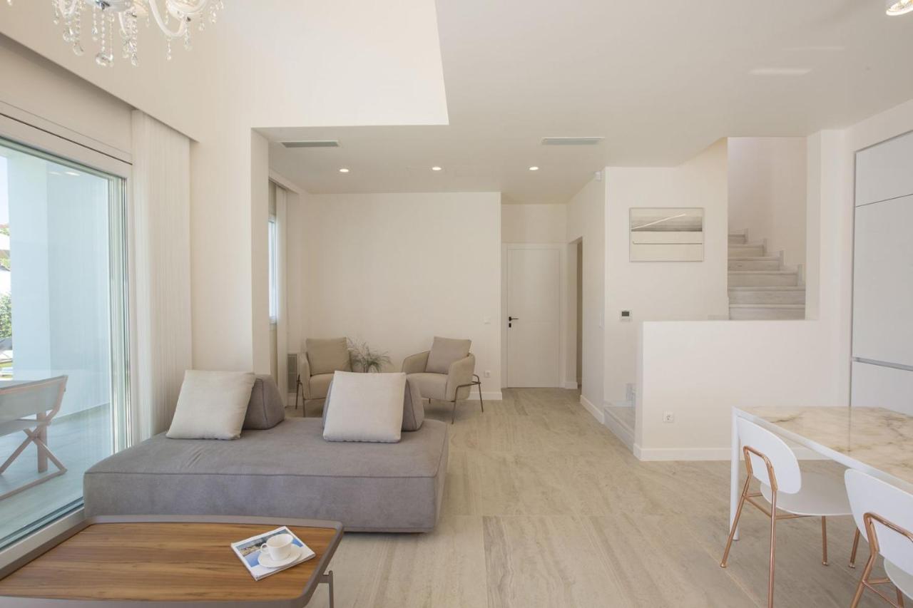 The Quad Luxury Villas Lygia  Extérieur photo