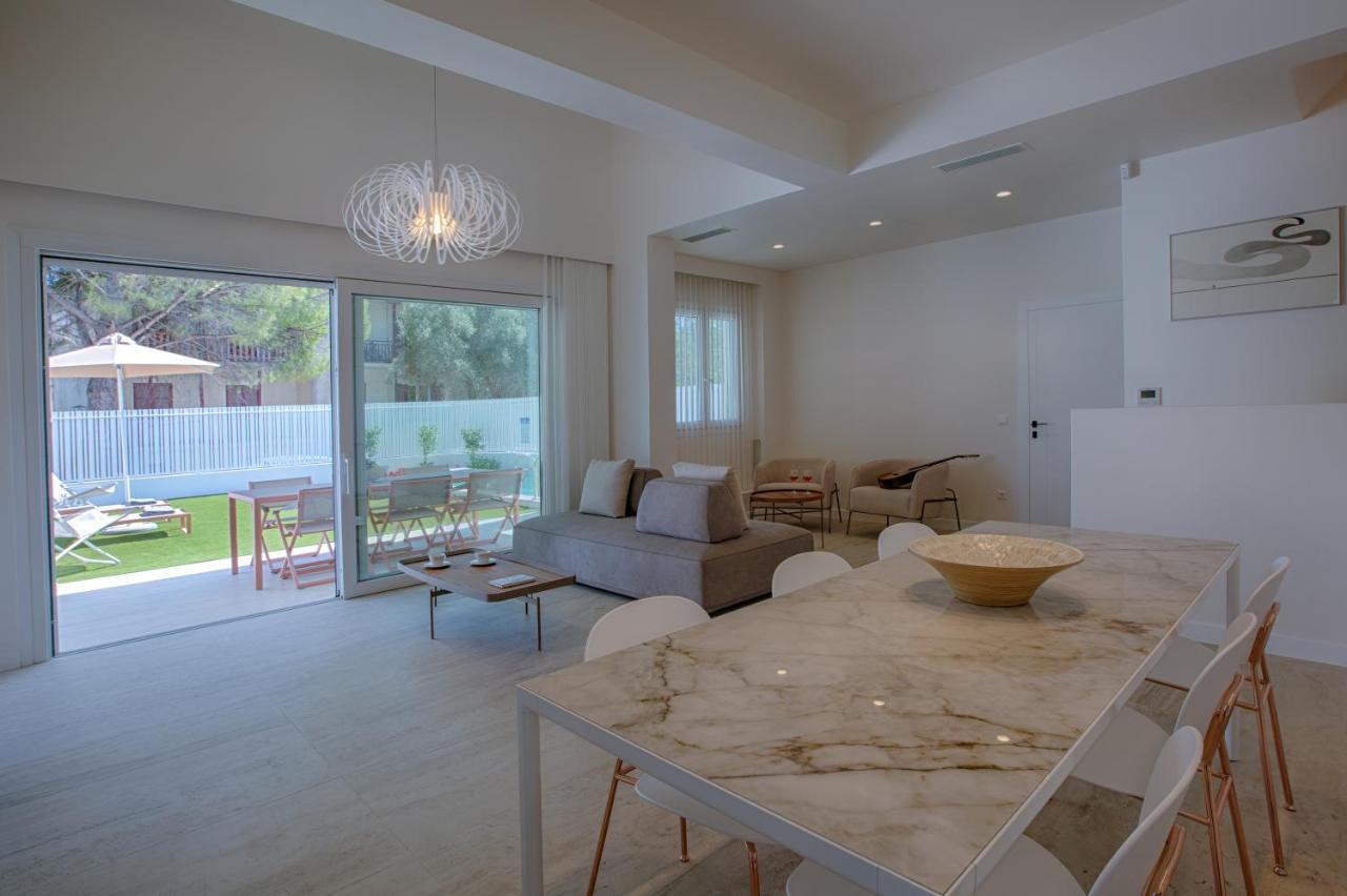 The Quad Luxury Villas Lygia  Extérieur photo